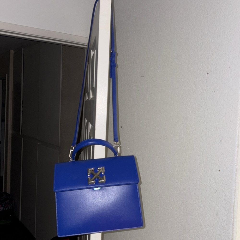 COPY - Off white Bag - Picture 6 of 8